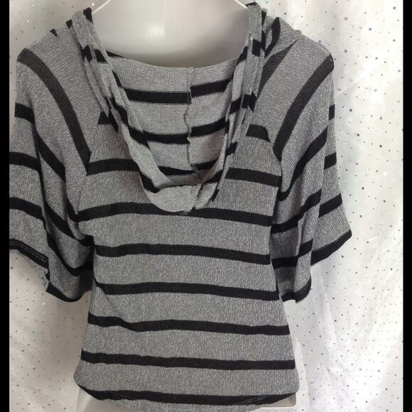 INC Gray Cropped Striped Dolman Hooded Lightweight Sweater Women's Size Small - Picture 3 of 4